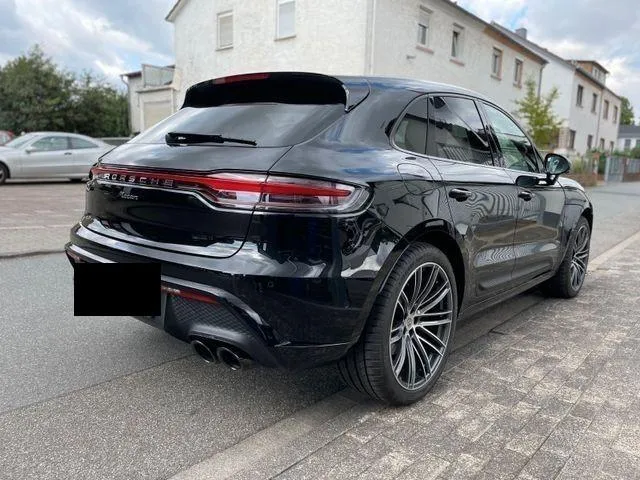 PORSCHE Macan Image 6