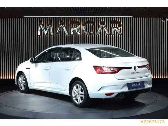 Renault Megane 1.5 dCi Joy Image 4