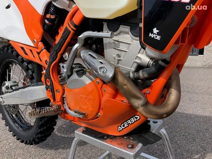 KTM 250 Image 3